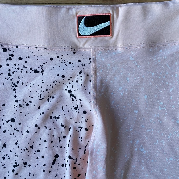 Nike Sportswear Leg-A-See High-Rise Leggings XS - Washed Coral ✨ - Picture 4 of 7